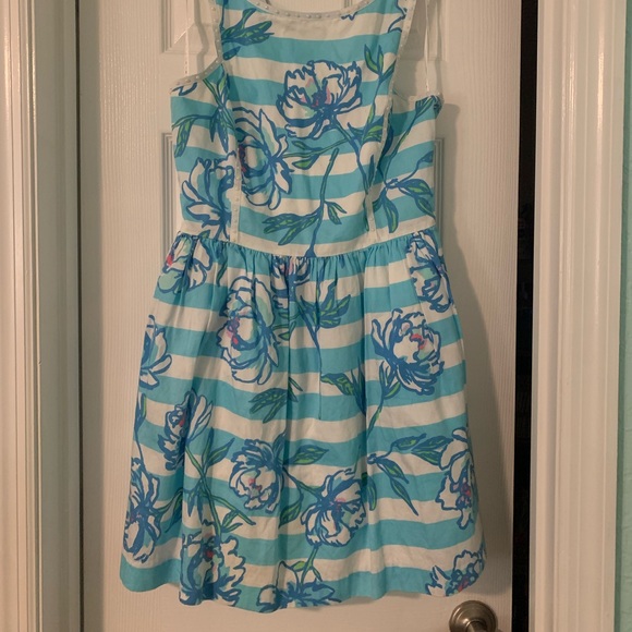 Lilly Pulitzer Dress Size 10 - Picture 4 of 6